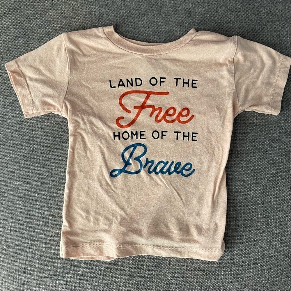 Girls 2t patriotic land of the free wild mae t shirt - Picture 1 of 2